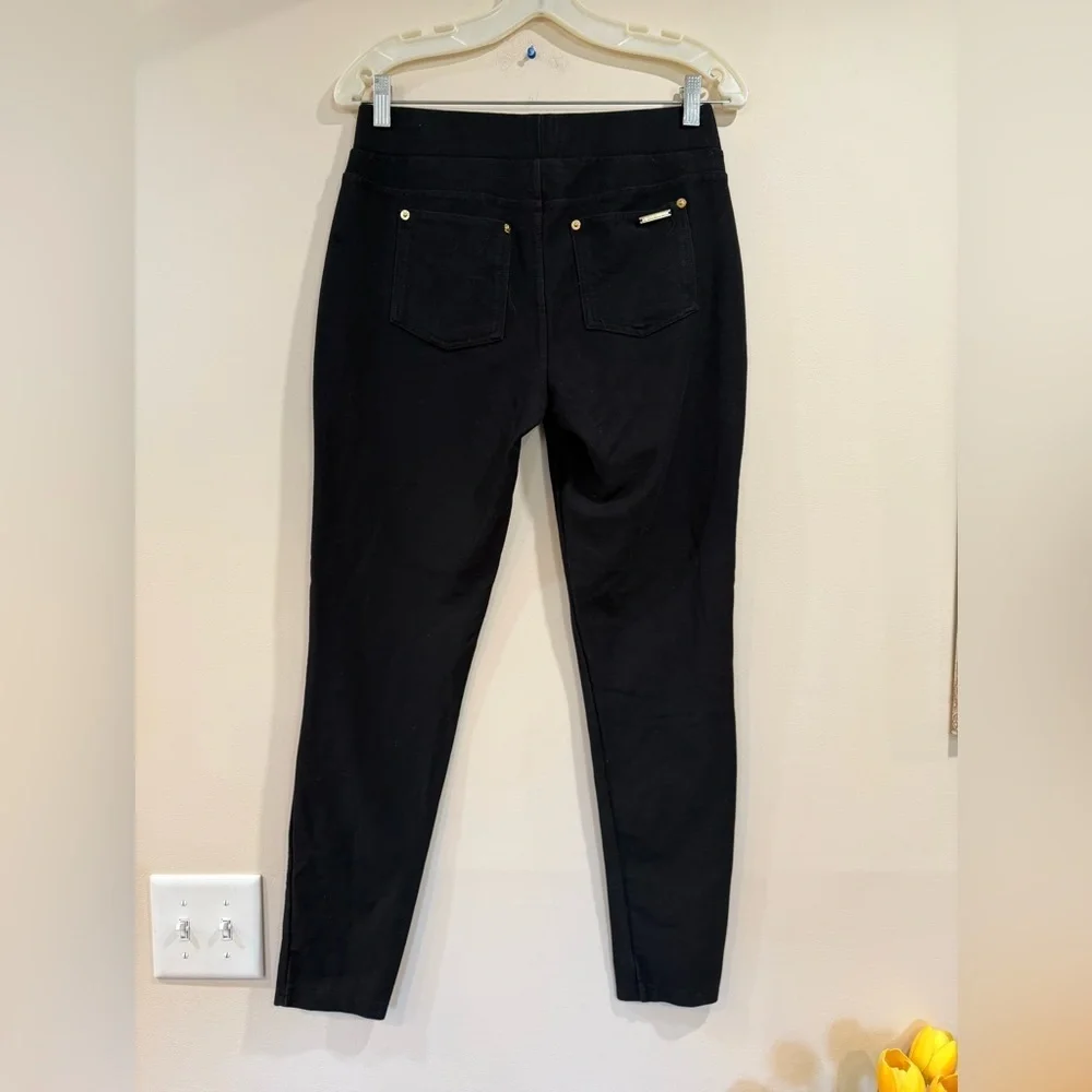 🔥Michael Kors Women’s Black Slim  - Classic Pull-On Pants Size M EUC🔥